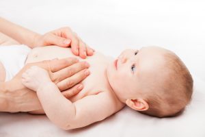 osteopathische Behandlung Baby